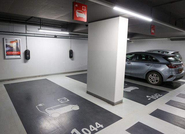 elektrisch laden parkeergarage